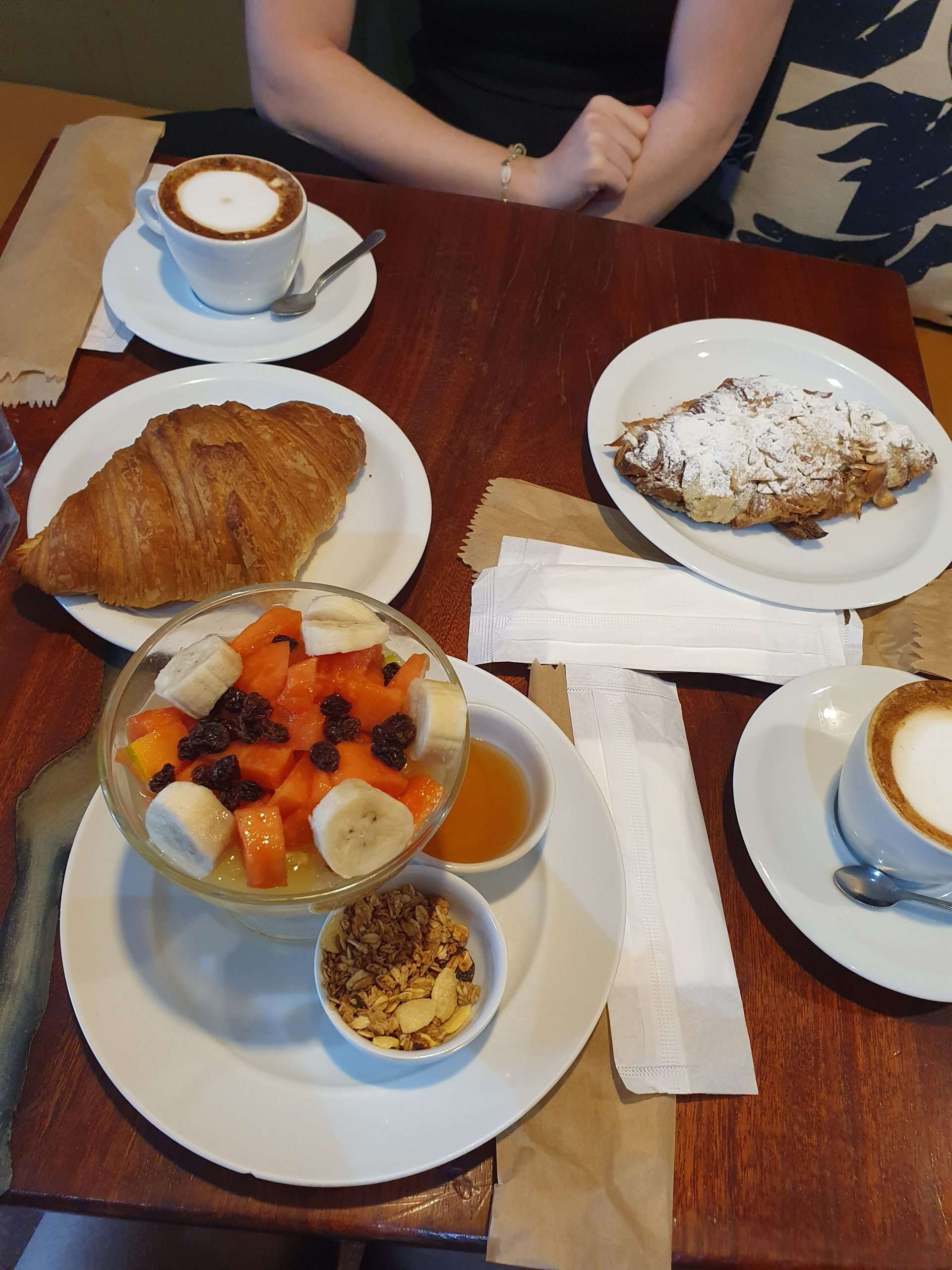 Frühstück um die Ecke